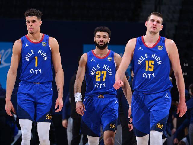 险胜国王 险胜国王